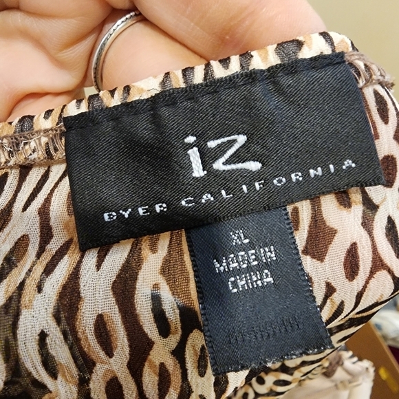 IZ 2 Pieces blouse and skirt casual and formal set size L - Picture 14 of 15